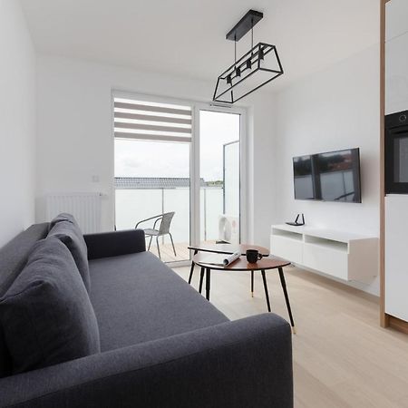 Posesja Kapitanska Przy Plazy Apartments Grzybowo By Noclegi Renters Eksteriør billede