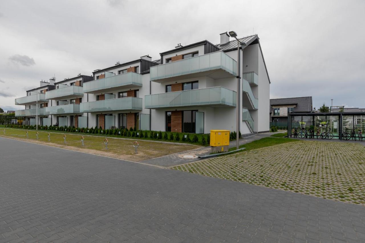Posesja Kapitanska Przy Plazy Apartments Grzybowo By Noclegi Renters Eksteriør billede